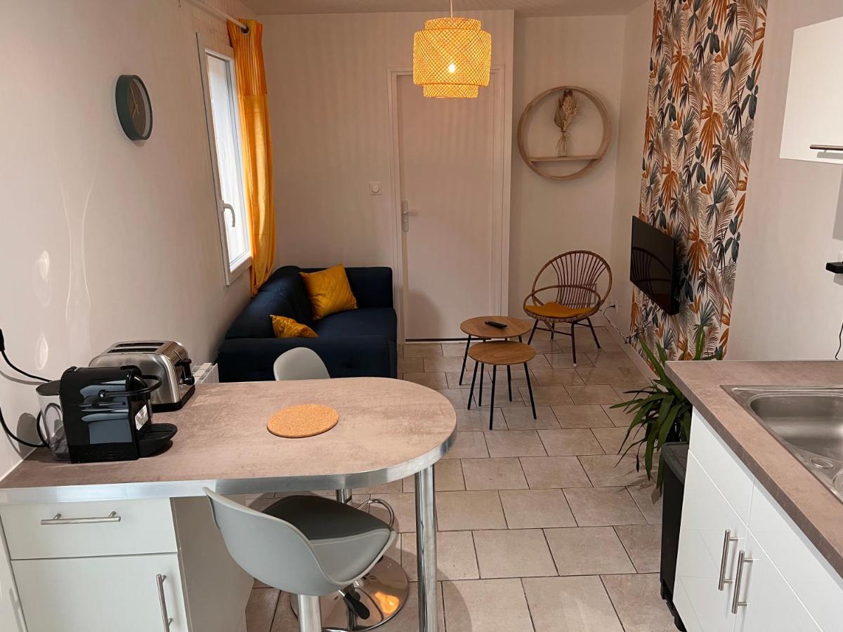 Yellowhouse - Teleworking- Wifi - Cosyhousebyjanna Châtellerault Kültér fotó